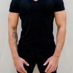the-perfect-shirt-v-neck-01_858x1200px